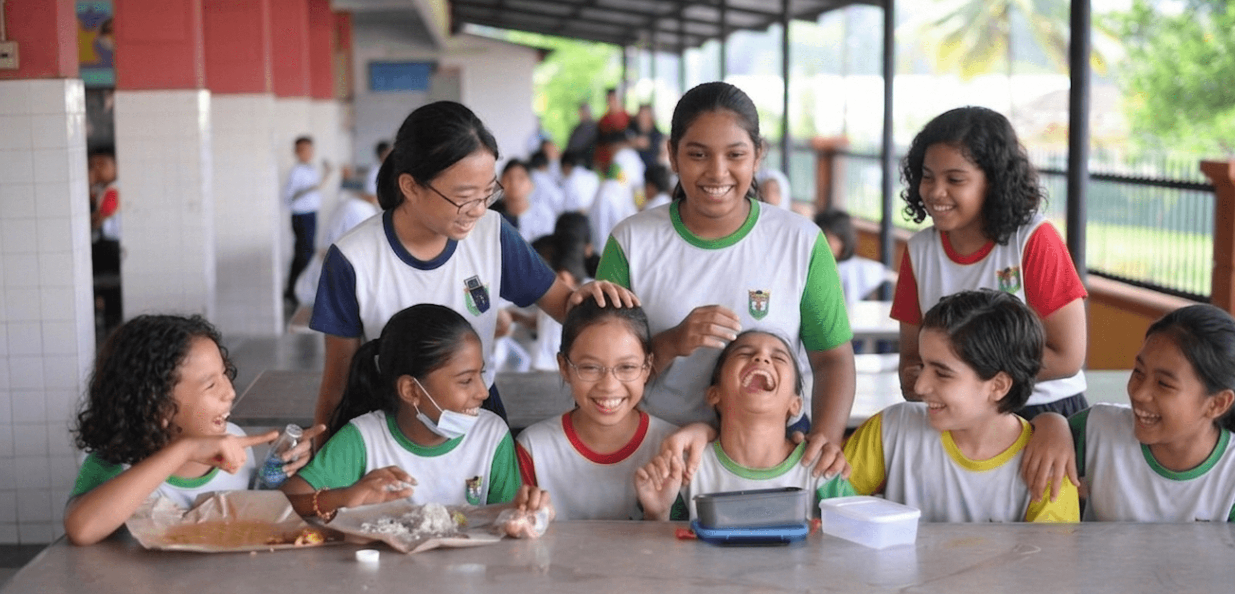 Malaysian students receiving TutorPakar scholarship support